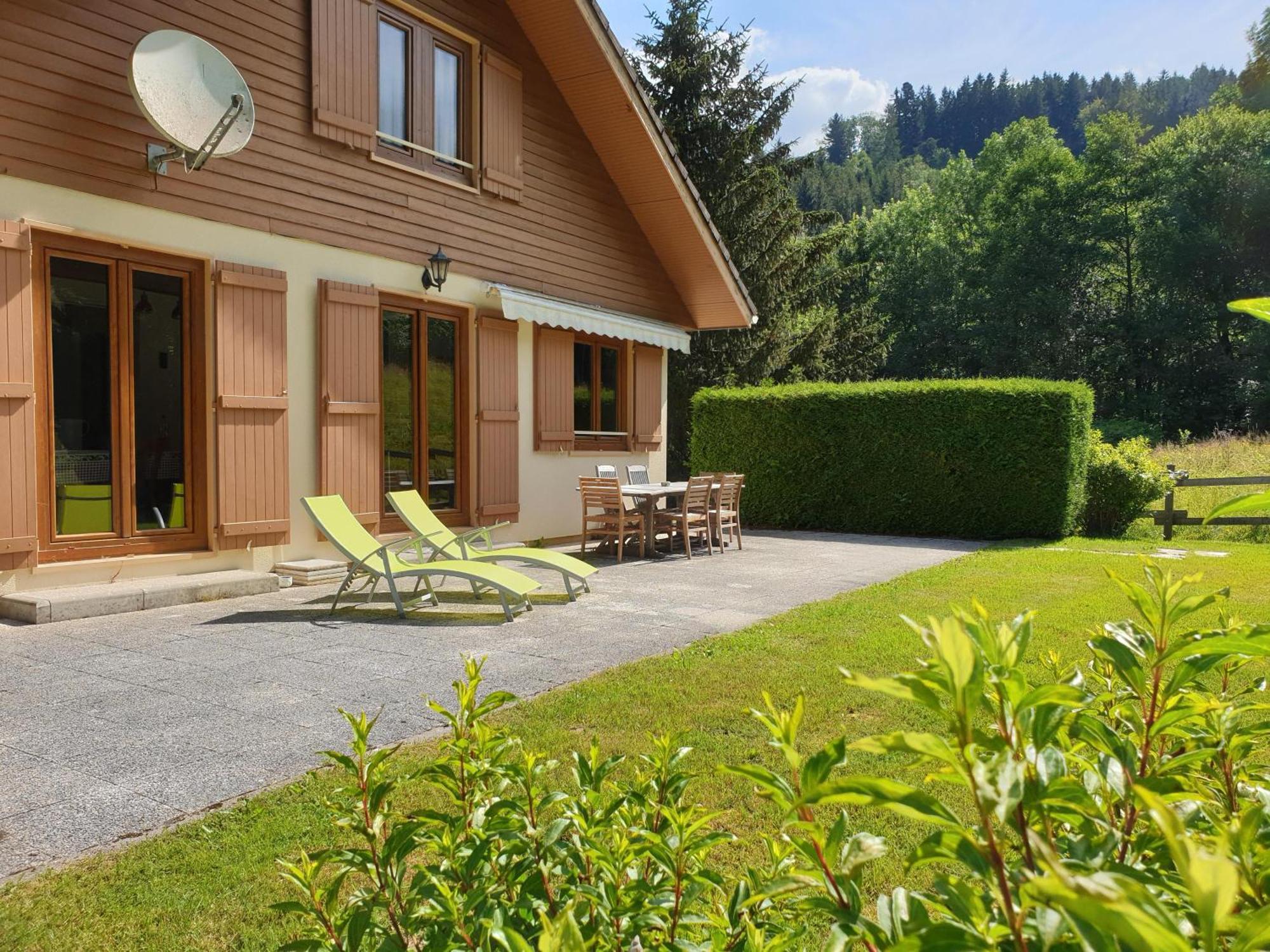 ג'רארדמר Le Bois Joli Chalet 4 Etoiles Cledicihome Cadre Paisible En Lisiere De Foret מראה חיצוני תמונה