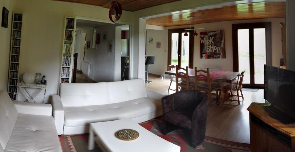 ג'רארדמר Le Bois Joli Chalet 4 Etoiles Cledicihome Cadre Paisible En Lisiere De Foret חדר תמונה